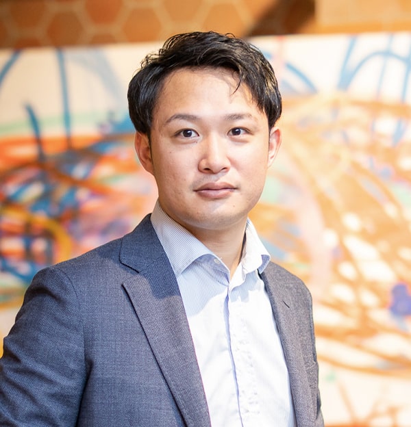 岩佐 凌 氏